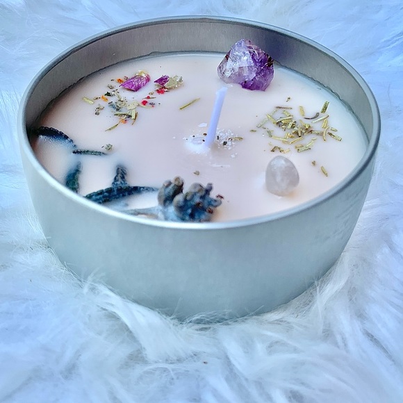 Serenity & Healing Aromatherapy Candle w Amethyst - Picture 3 of 14